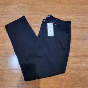 Gloria Vanderbilt Amanda Black Slimming Jeans Size 18W
